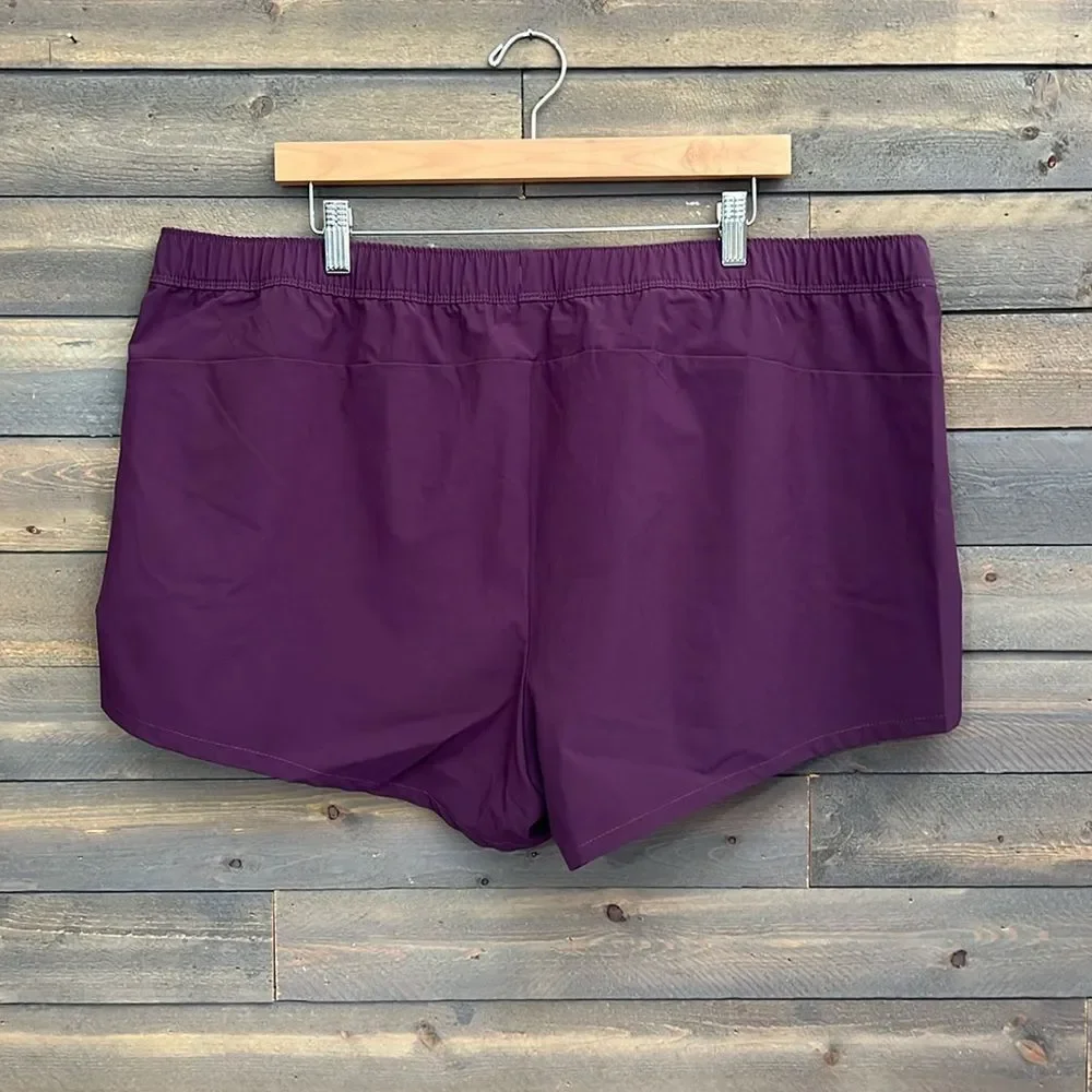 New The North Face Women’s Wander Shorts - Size 3X/Regular